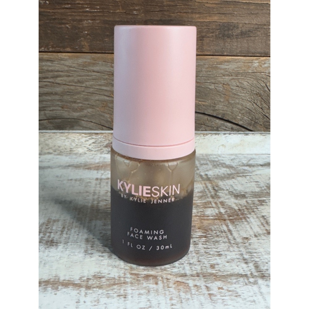 Kylie Skin By Kylie Jenner Foaming Face Wash 1oz Travel Size New MSRP $12